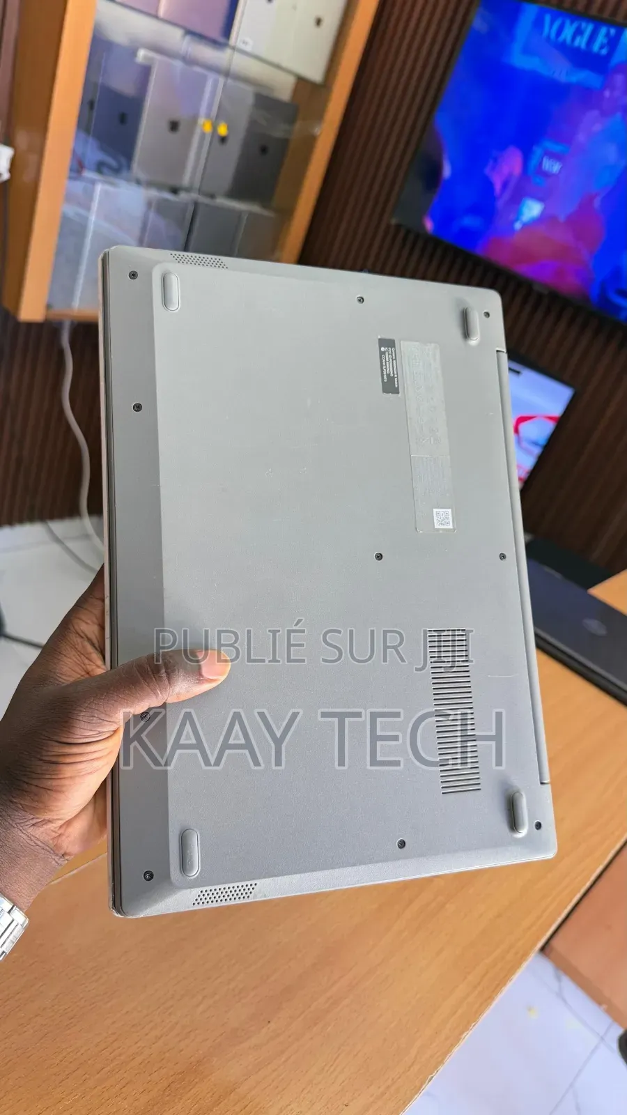 Nouveau Ordinateur portable Lenovo IdeaPad 130 4GB Intel SSD 128GB