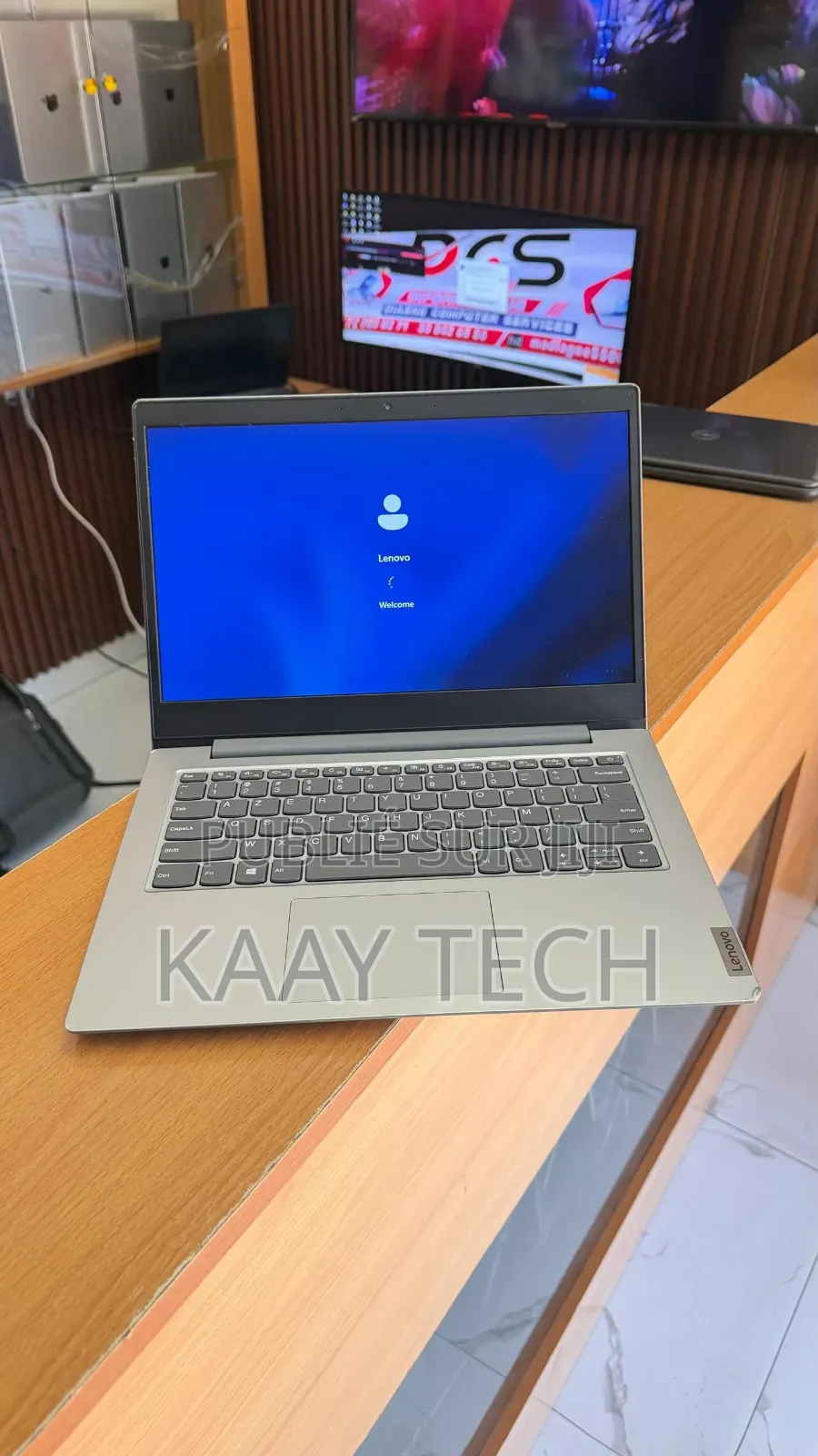 Nouveau Ordinateur portable Lenovo IdeaPad 130 4GB Intel SSD 128GB