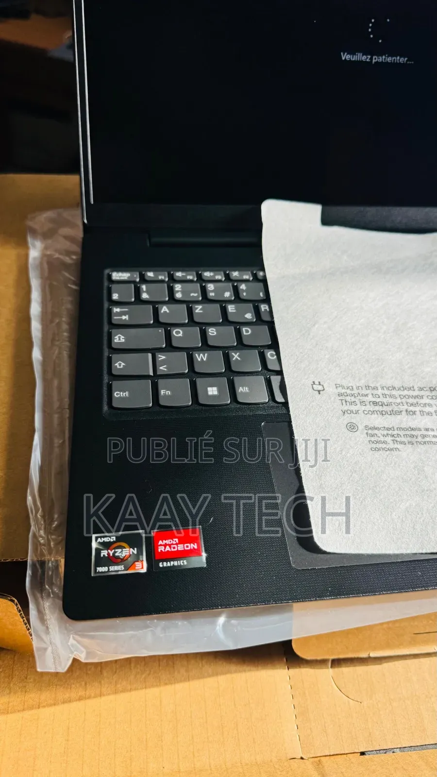 Nouveau Ordinateur portable Lenovo V15 G4 8GB AMD Ryzen 3 SSD 512GB