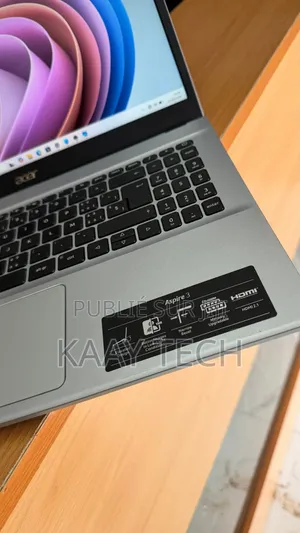 Nouveau Ordinateur portable Acer Aspire 3 16GB Intel Core i5 SSD 512GB