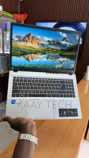 Nouveau Ordinateur portable Acer Aspire 3 16GB Intel Core i5 SSD 512GB