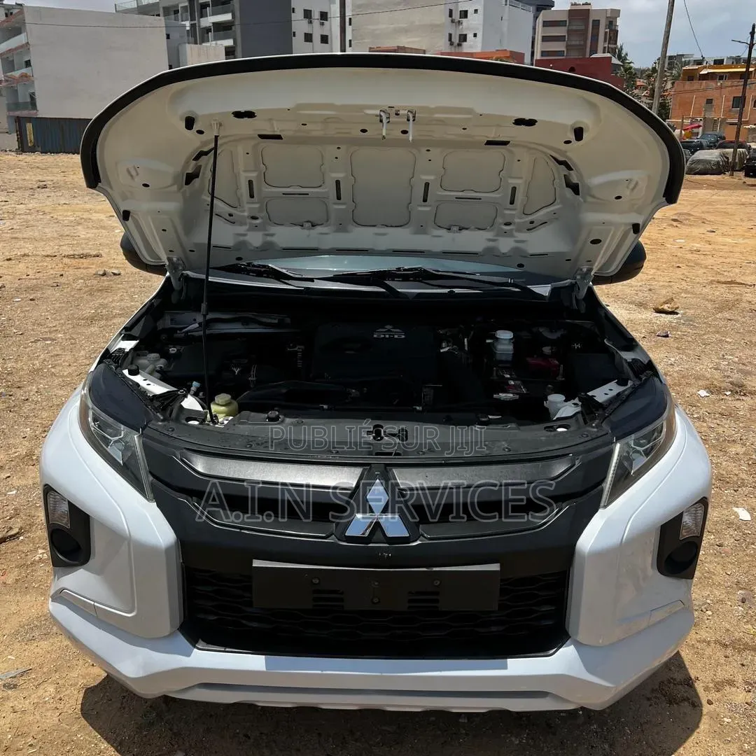 Mitsubishi L200 2020 Blanc
