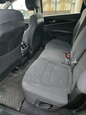 Kia Sorento 4dr SUV 2016 Noir