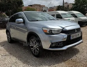 Mitsubishi RVR 2016 Gris