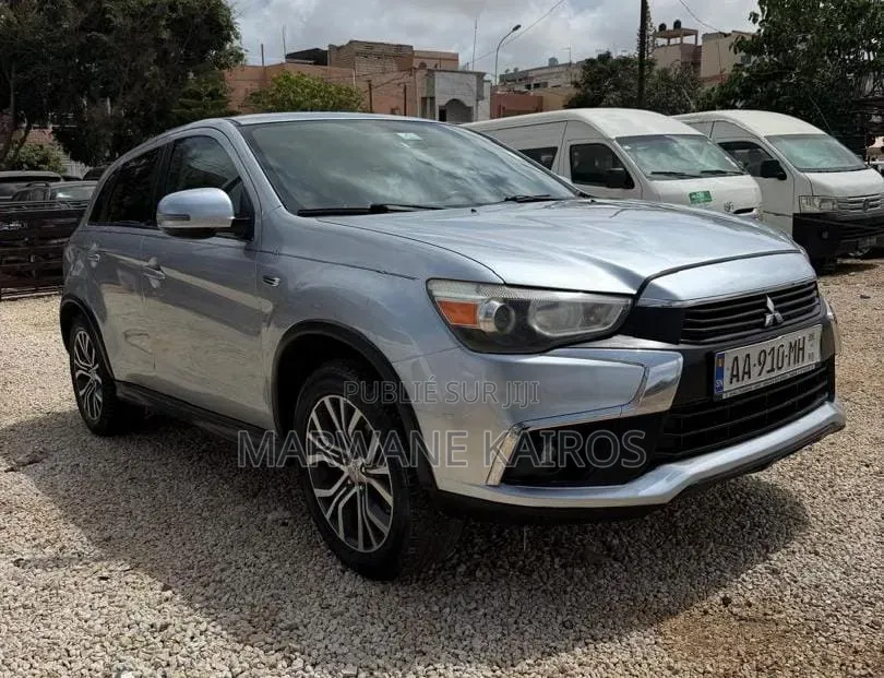 Mitsubishi RVR 2016 Gris