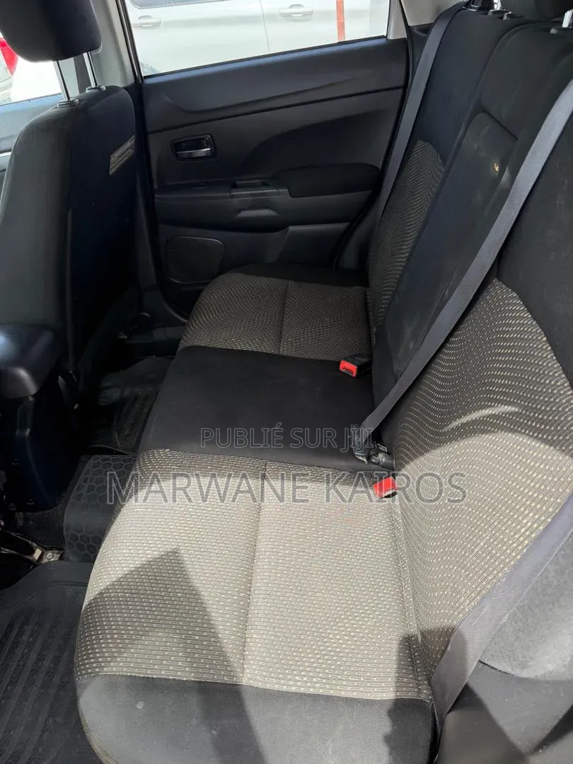 Mitsubishi RVR 2016 Gris