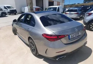 Mercedes-Benz C-Class 2022 Argenté