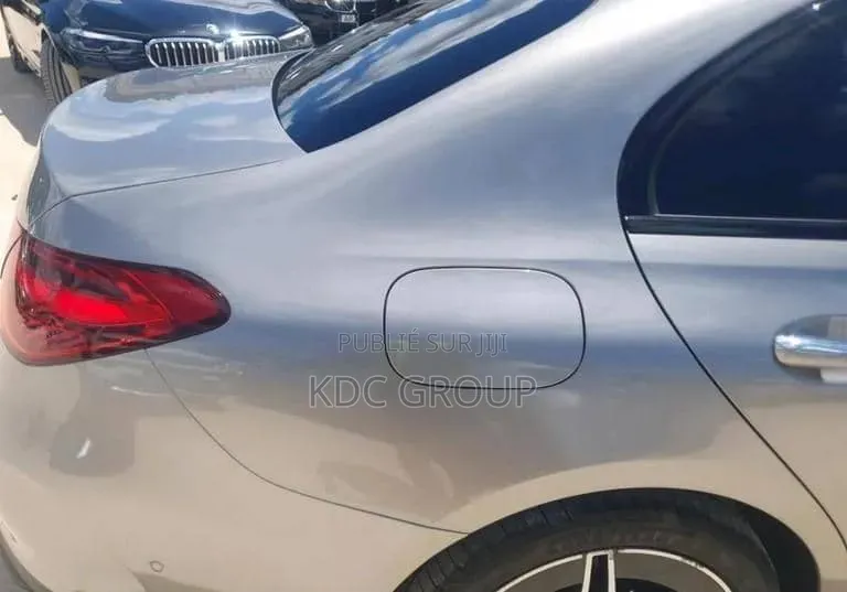 Mercedes-Benz C-Class 2022 Argenté