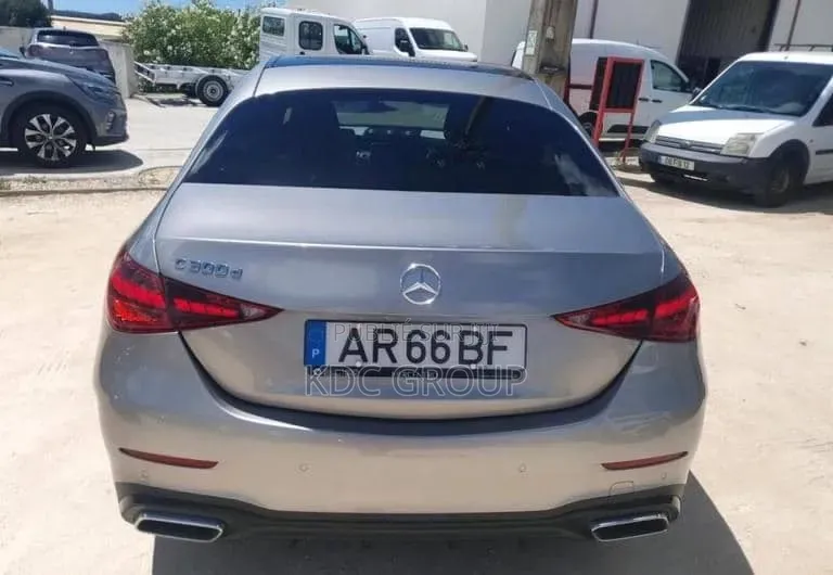 Mercedes-Benz C-Class 2022 Argenté