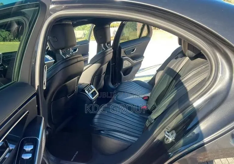 Mercedes-Benz S-Class 2024 Noir