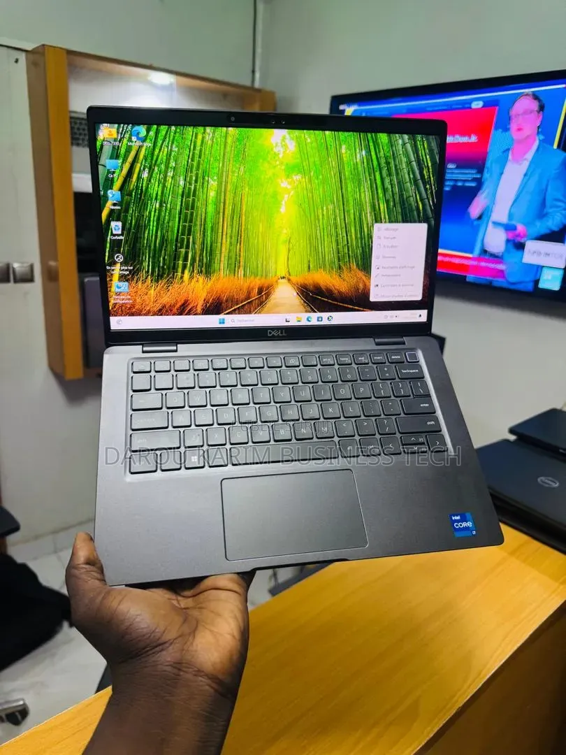 Nouveau Dell Latitude 7330 16GB Intel Core i7 SSD 256GB