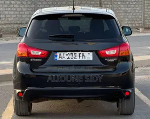 Mitsubishi RVR 2017 Noir