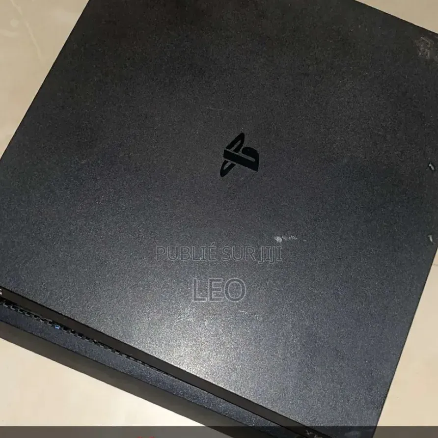 Ps4 Slim Avec Problème Ventilateur