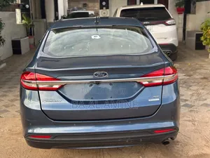 Ford Fusion 2018 Bleu