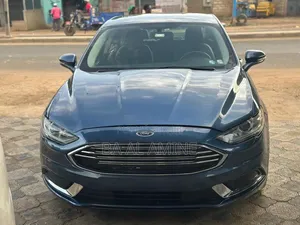 Ford Fusion 2018 Bleu