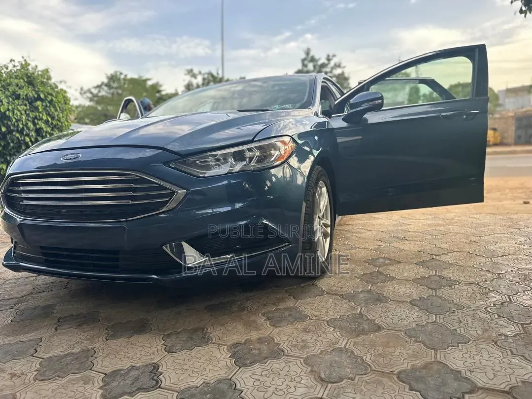 Ford Fusion 2018 Bleu
