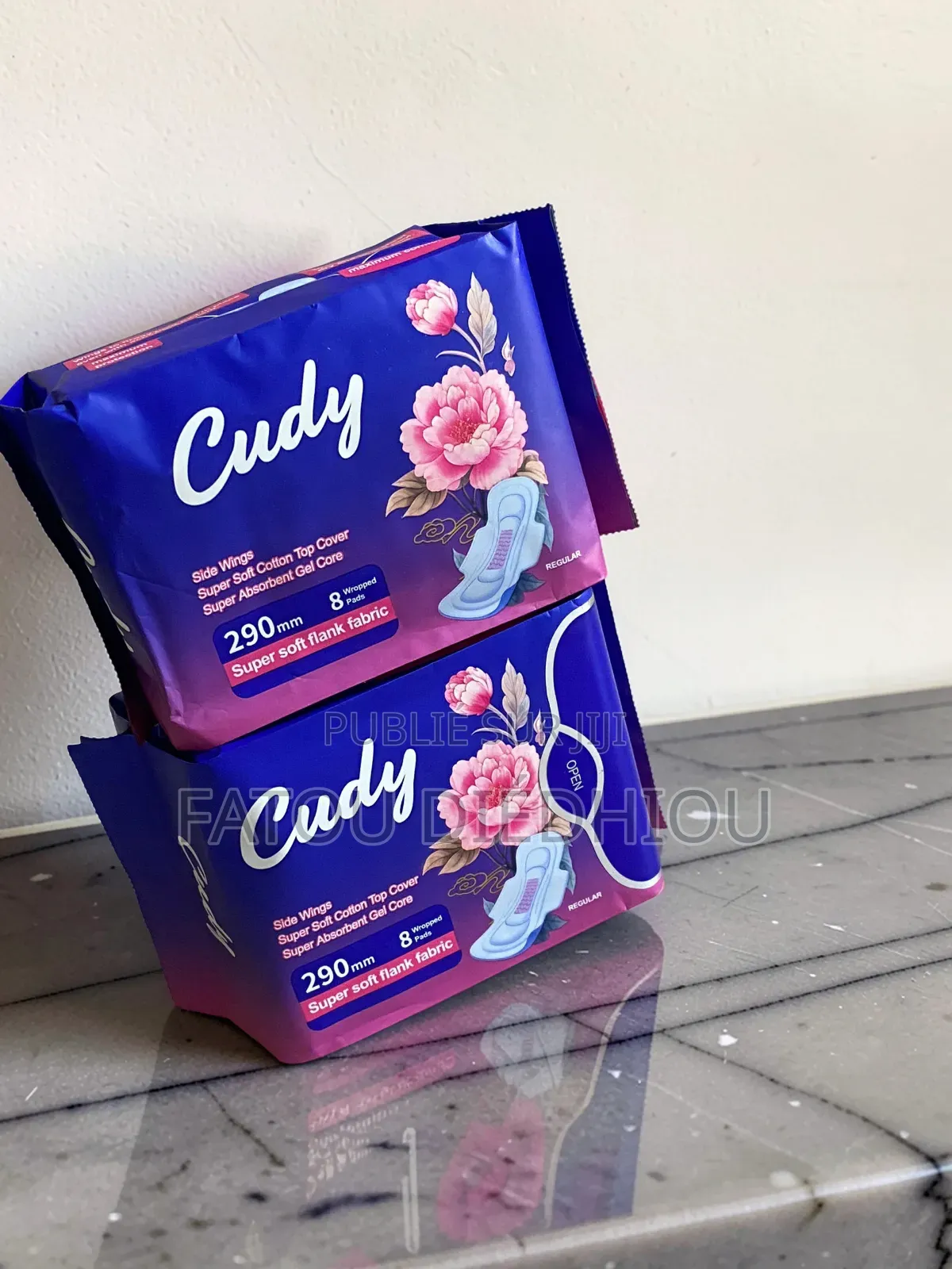 Serviettes Hygiéniques Cudy - Livraison À Domicile