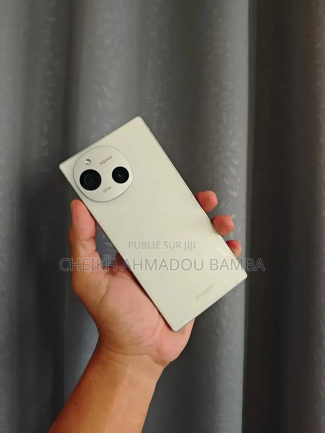 Nouveau Sharp Aquos R5G 256 GB Vert