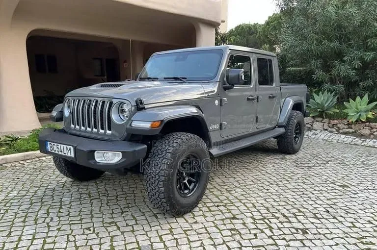 Jeep Gladiator 2021 Gris