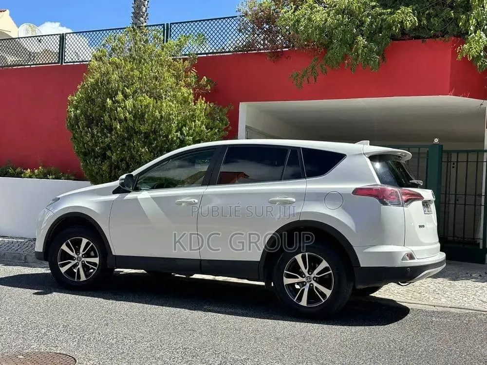 Toyota RAV4 2016 Blanc