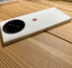Sharp 940SH Blanc