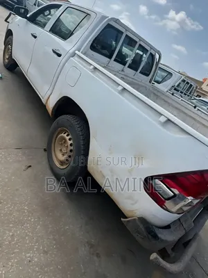 Toyota Hilux 2021 Blanc
