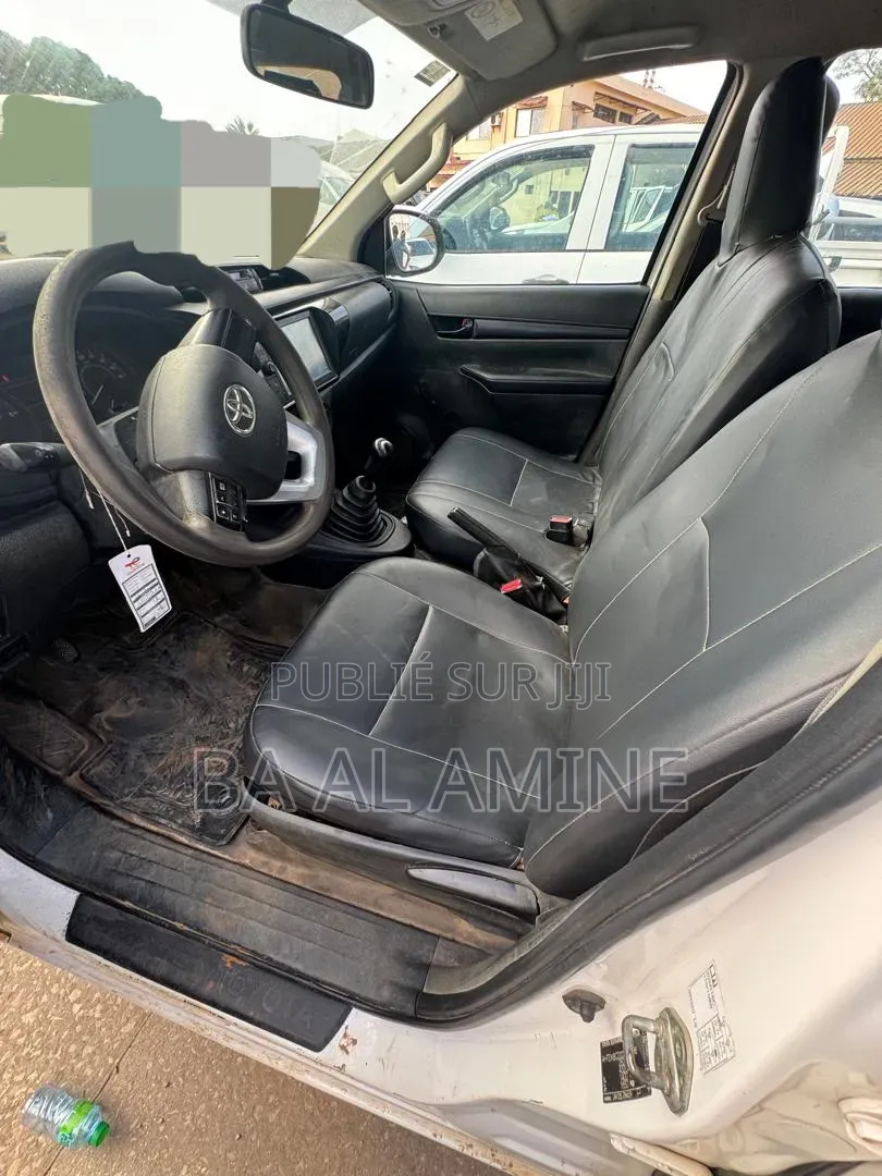 Toyota Hilux 2021 Blanc