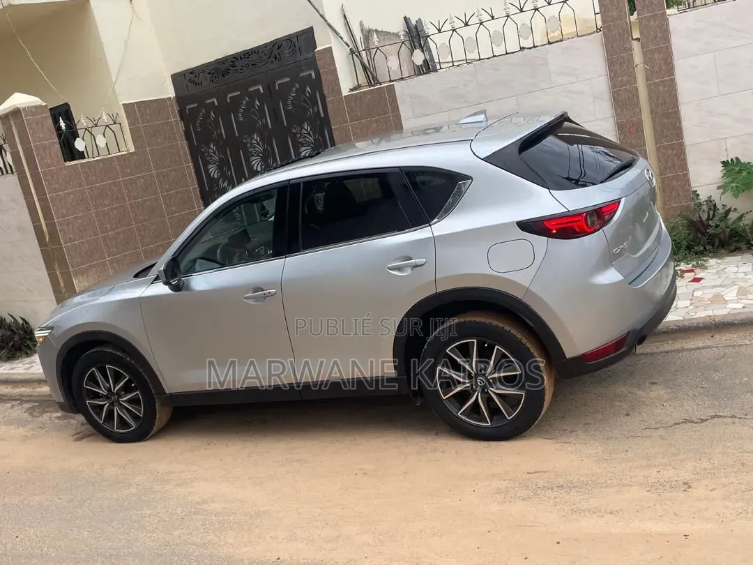 Mazda CX-5 2018 Gris
