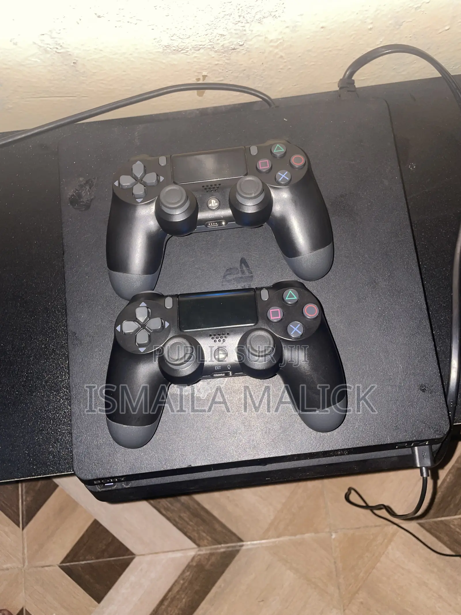 Ps4 Slim Officiel 10 Jeux 2 Manette