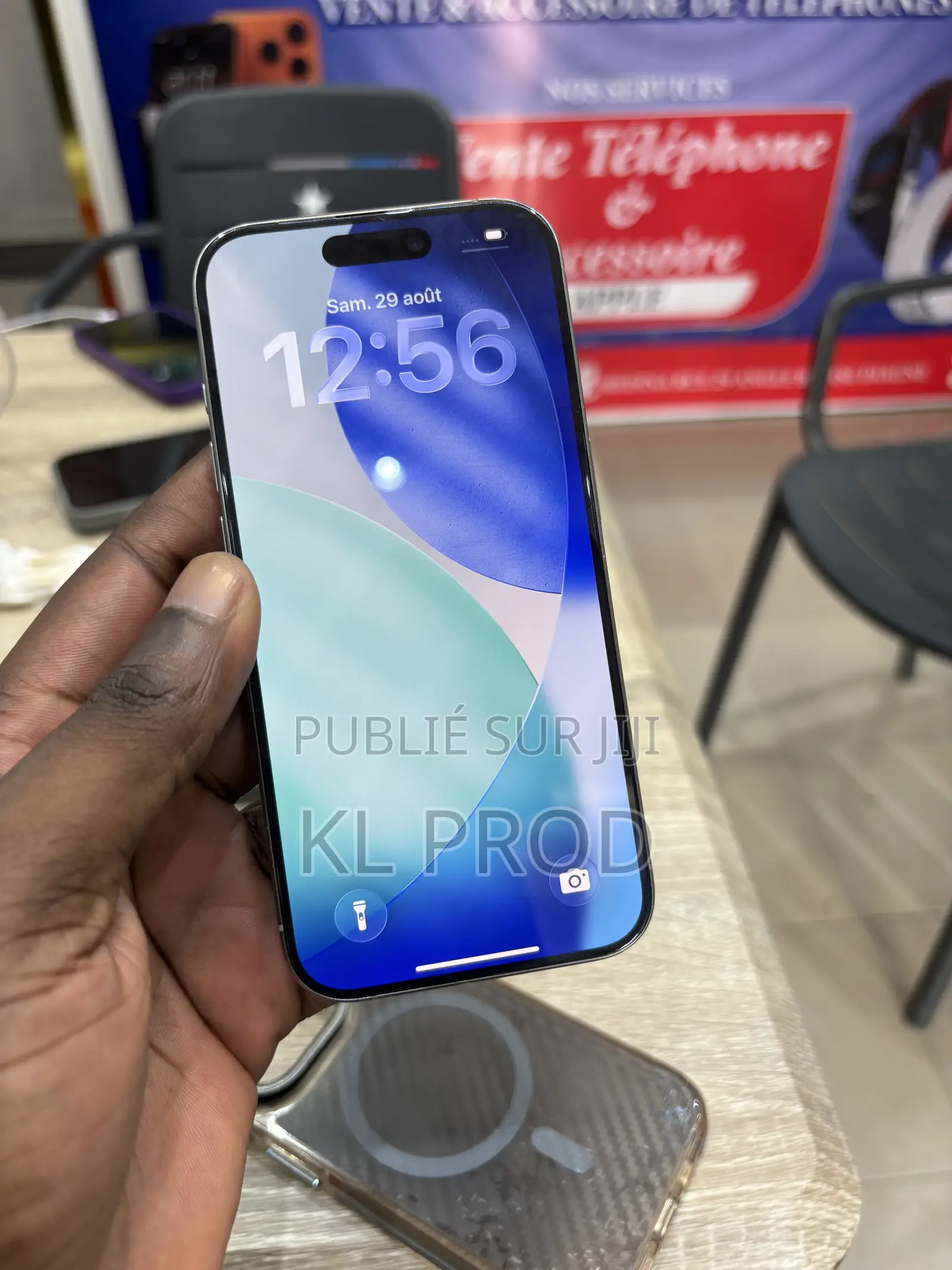 Nouveau Apple iPhone 15 Pro 256 GB Gris