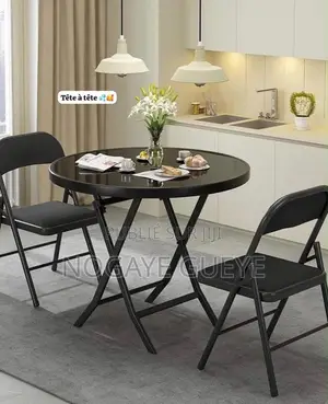 Table À Manger Avec Deux Chaises
