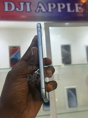 Nouveau Apple iPhone XR 64 GB Bleu