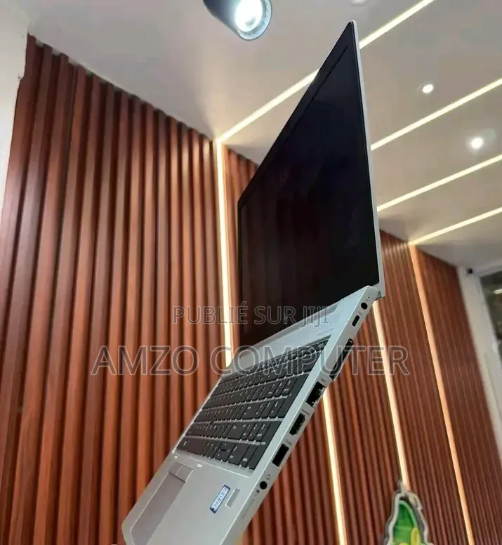 Ordinateur portable HP EliteBook 850 G6 8GB Intel Core i7 SSD 256GB