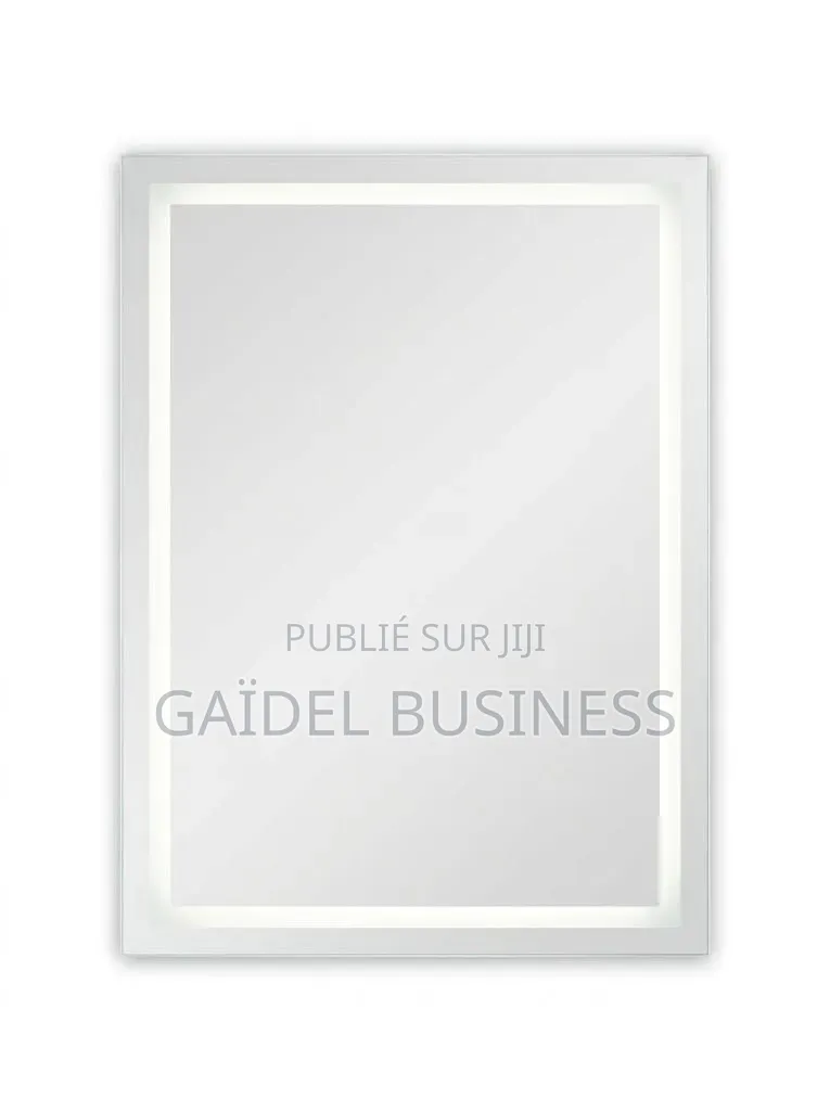 Miroir Mural LED Édition Design Clean (60 × 80 Cm)