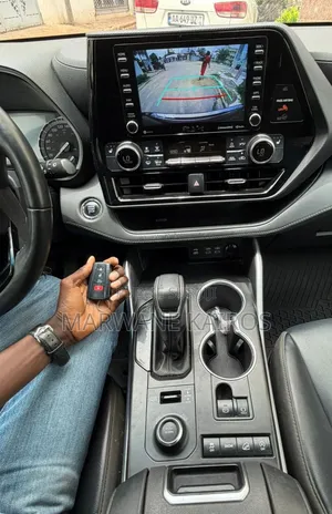 Toyota Highlander 2022 Rouge