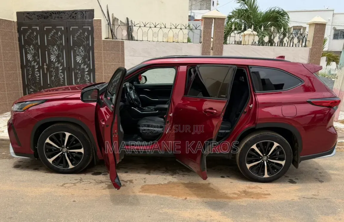 Toyota Highlander 2022 Rouge