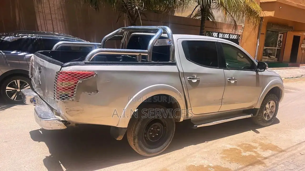 Mitsubishi L200 2016 Marron