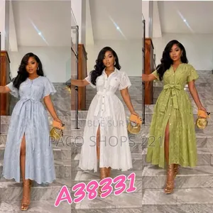 Robe Chemise Longue en Broderie Anglaise – Chic & Tendance
