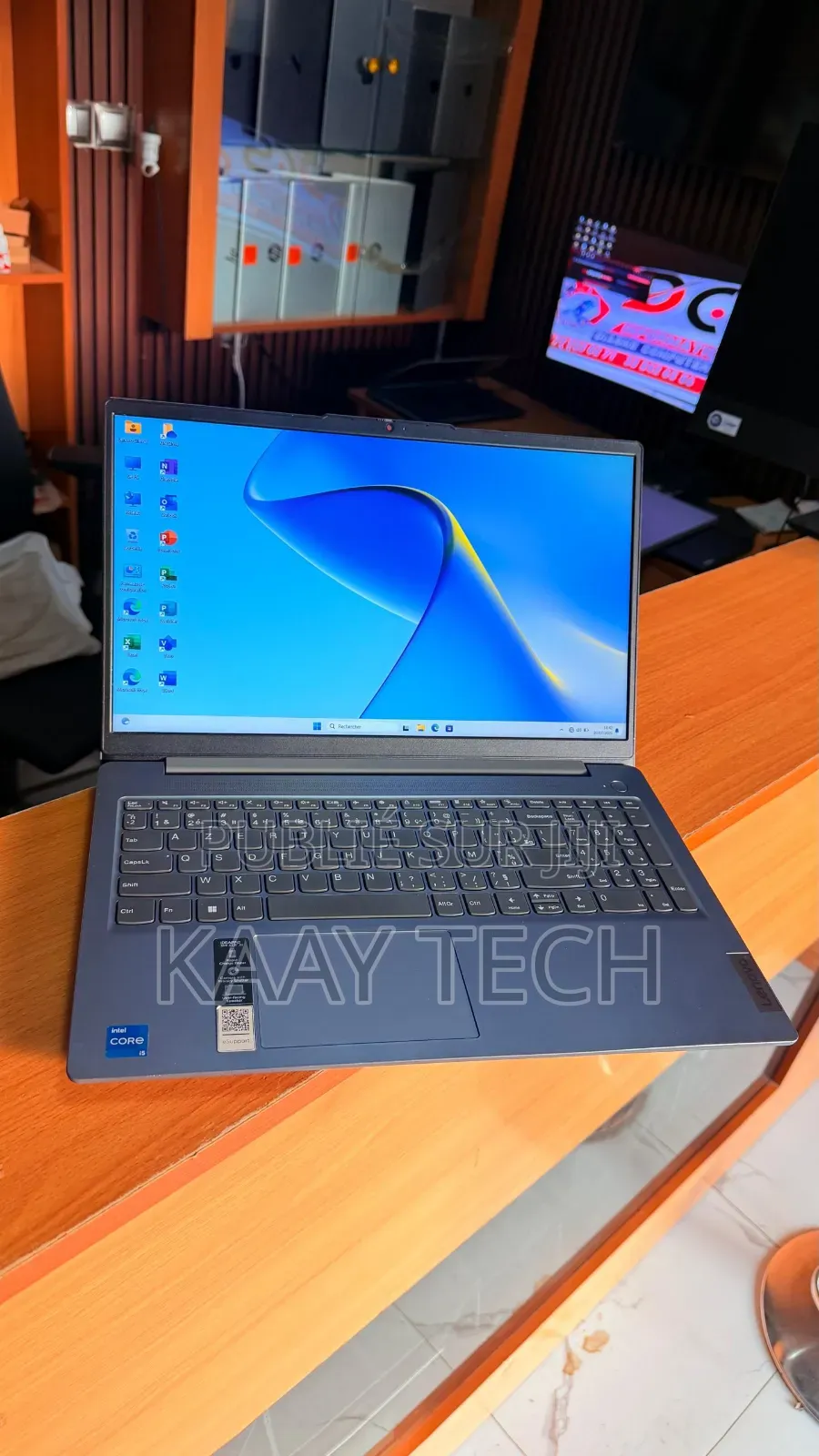 Ordinateur portable Lenovo Ideapad 3 8GB Intel Core i5 SSD 512GB