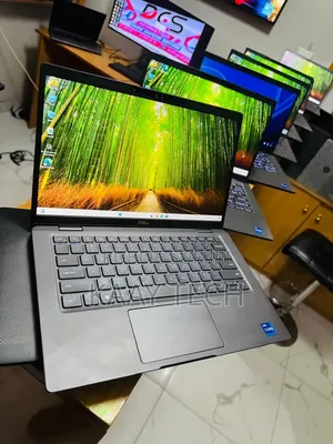 Nouveau Dell Latitude 7330 16GB Intel Core i7 SSD 256GB