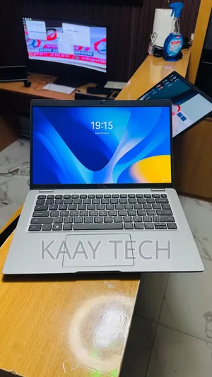 Nouveau Dell Latitude 5430 16GB Intel Core i7 SSD 512GB