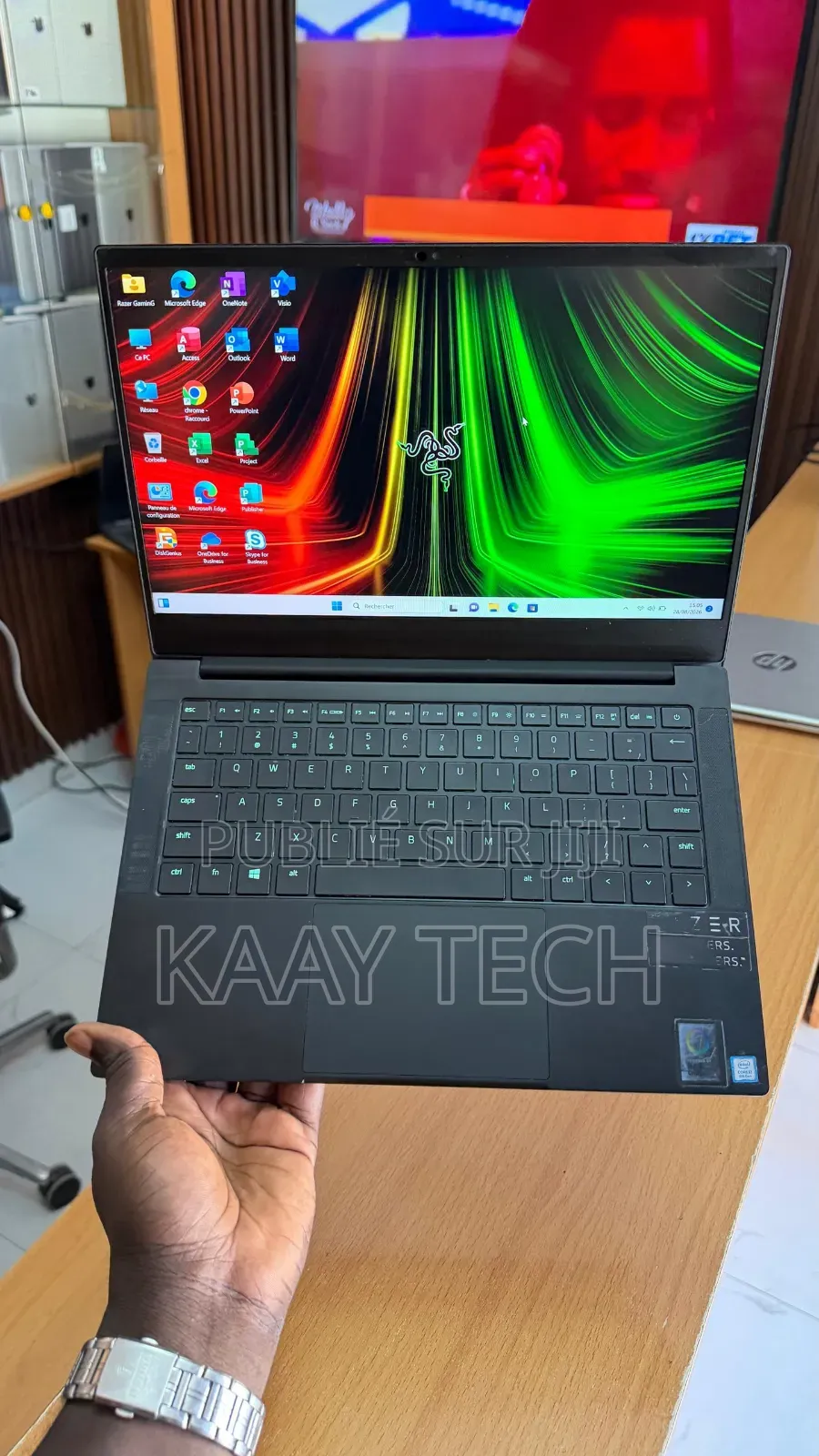 Nouveau Ordinateur portable Razer Lame 16GB Intel Core i7 SSD 512GB