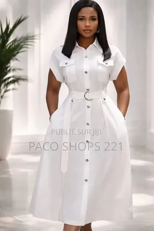 Robe Mi-Longue Style Utility Blanche – Qualité Supérieure