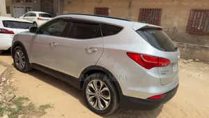 Hyundai Santa Fe 2016 Gris