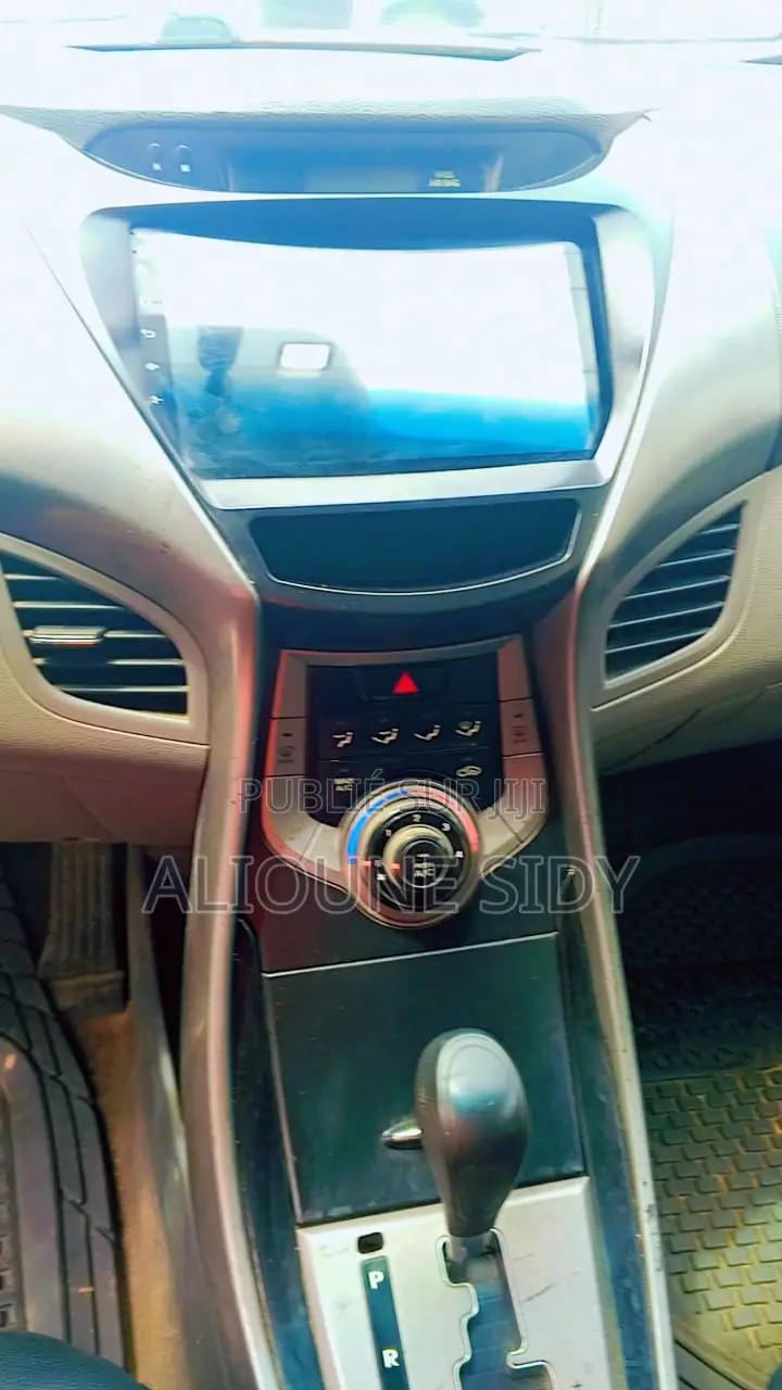 Hyundai Elantra 2013 Bleu