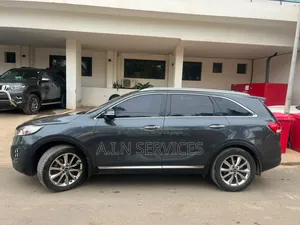 Kia Sorento 4dr SUV 2016 Noir