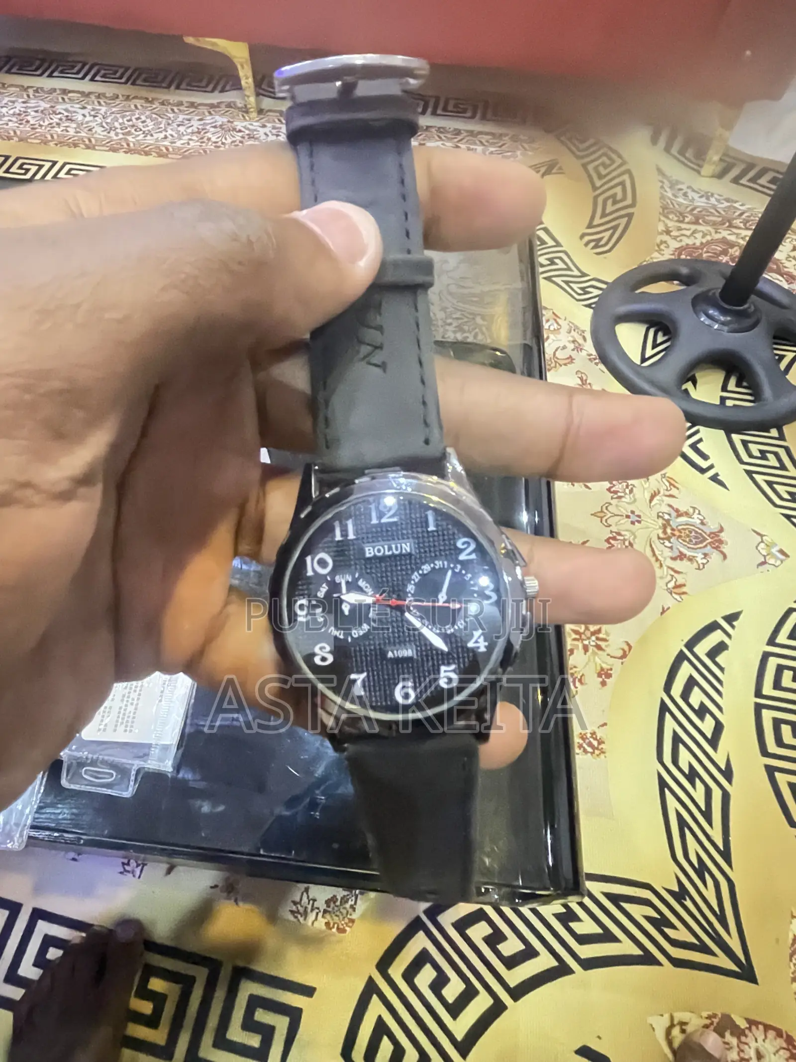 Montre De Luxe