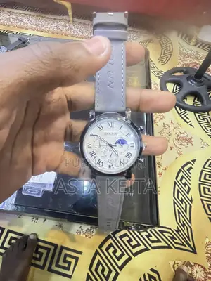Montre De Luxe
