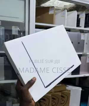 Nouveau Apple MacBook Air 2026 M5 16GB Apple M5 SSD 512GB