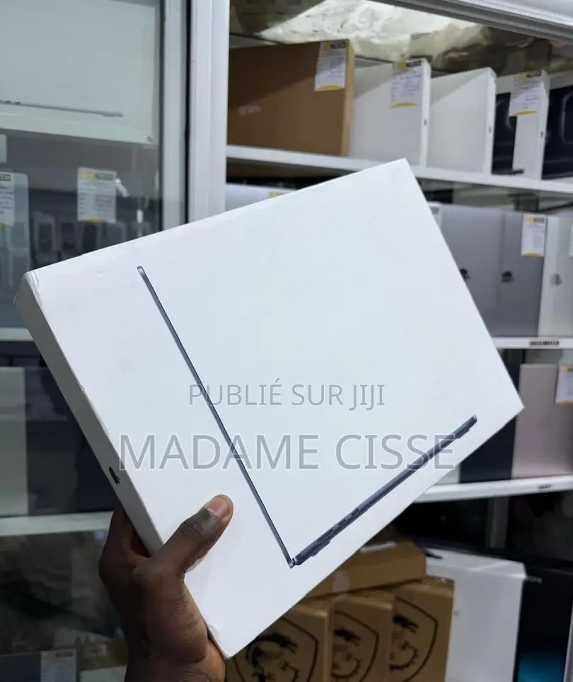 Nouveau Apple MacBook Air 2026 M5 16GB Apple M5 SSD 512GB
